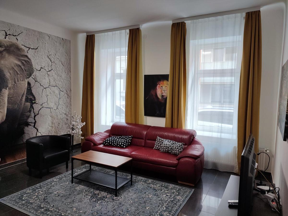 Apartments Near Schoenbrunn Palace فيينا المظهر الخارجي الصورة